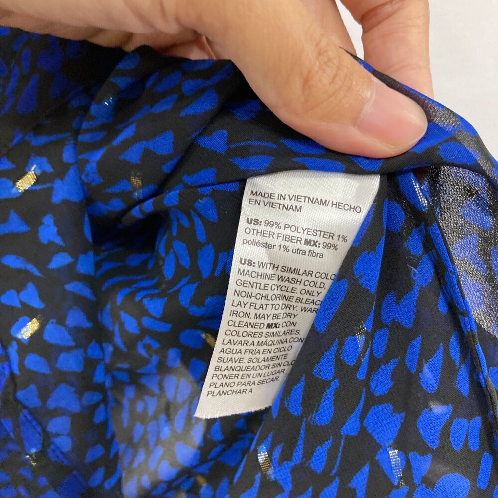 Chico's size 16 Black Blue Abstract Print Ruffle Sheer Swiss Dot Button Down - Picture 9 of 12